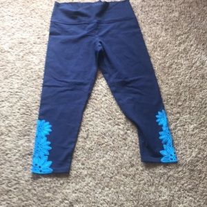 Aerie Chill Play Move pants sz xlg   Like new Cond